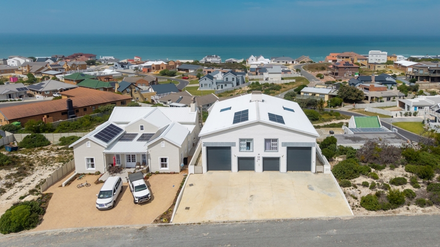 4 Bedroom Property for Sale in Oceanview Heights Western Cape